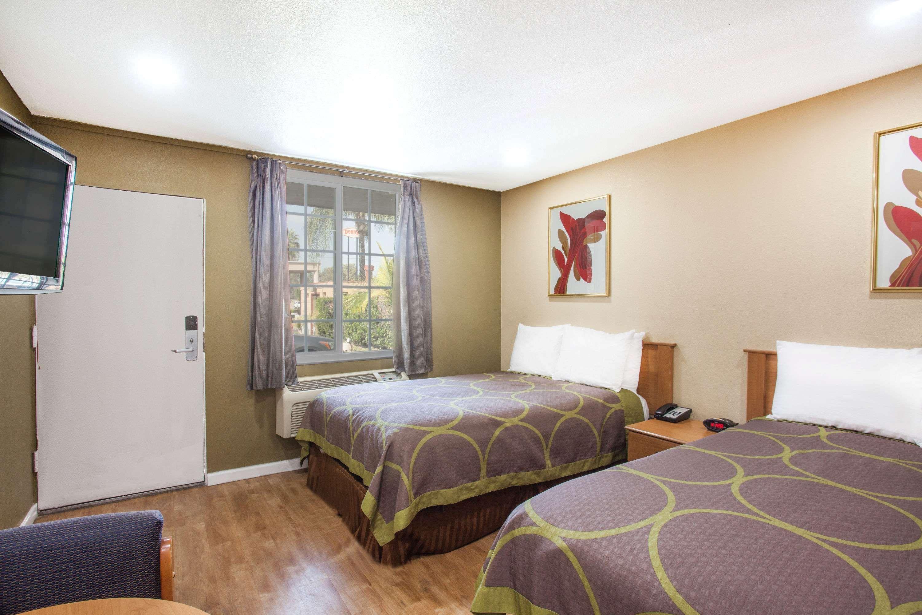 Super 8 By Wyndham Redlands/San Bernardino Motel Ngoại thất bức ảnh