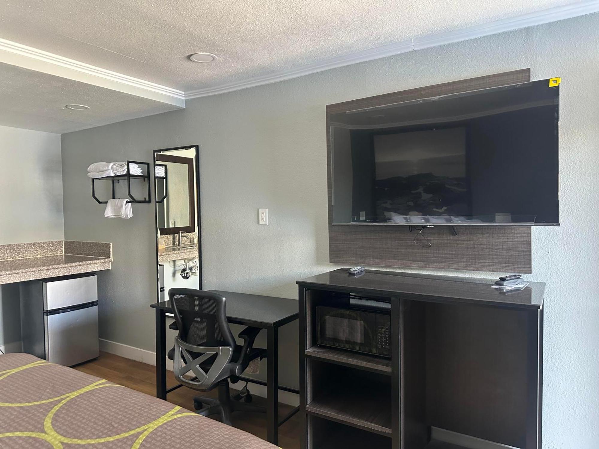 Super 8 By Wyndham Redlands/San Bernardino Motel Ngoại thất bức ảnh